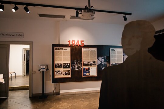 Tour image 9